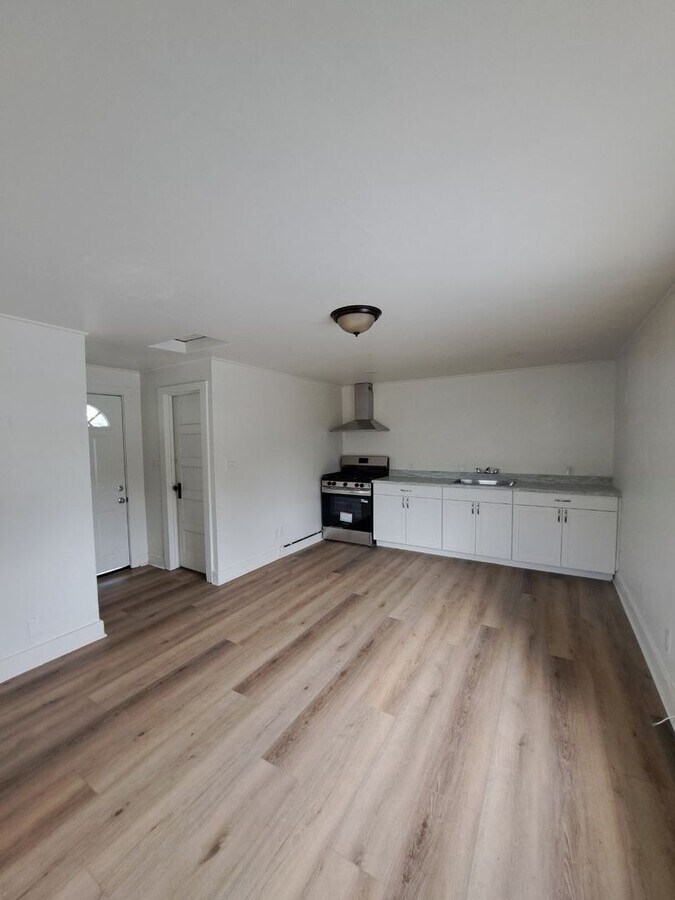 Photo - 141 E Hedges Ave Unit 141 E. Hedges- ADU