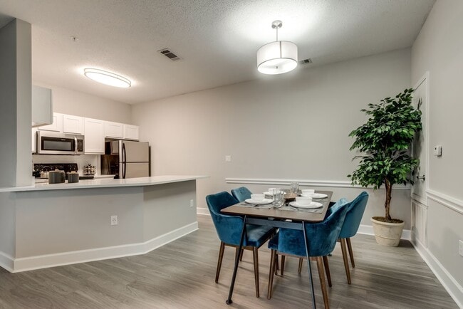 Photo - Get a $350 Gift Card + Spacious 1-Bed Home! Unidad GPS