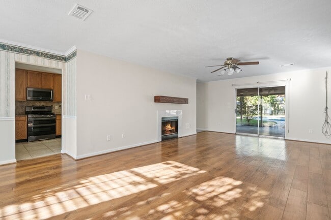 Photo - 18723 Timber Trce Dr