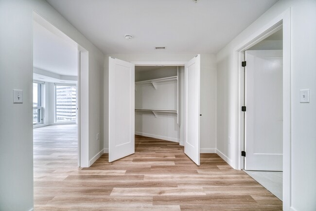 Photo - 5415-5415 Cogswell St Unité 204