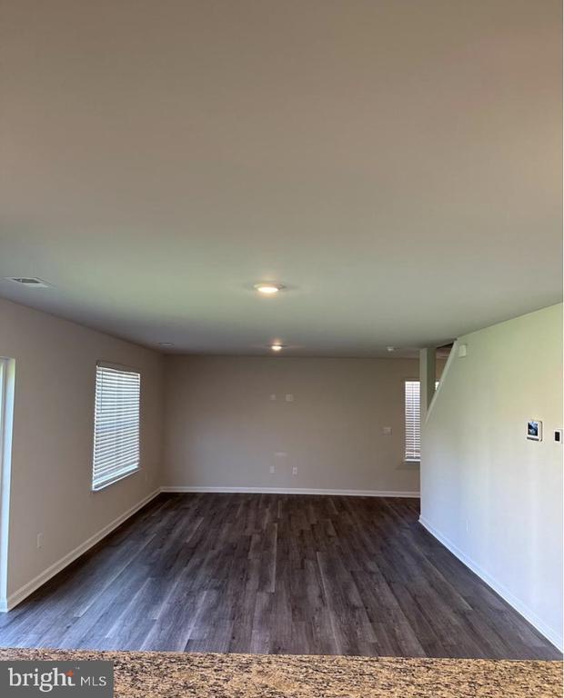 Photo - 219 Centergate Dr