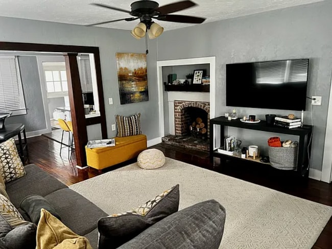 Photo - 1531 Hough St