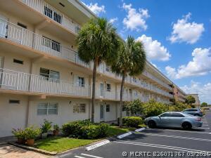 230 NE 26th Ave Unit 404