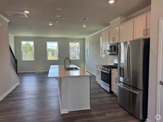 Building Photo - Room in Townhome on Kasota Ln