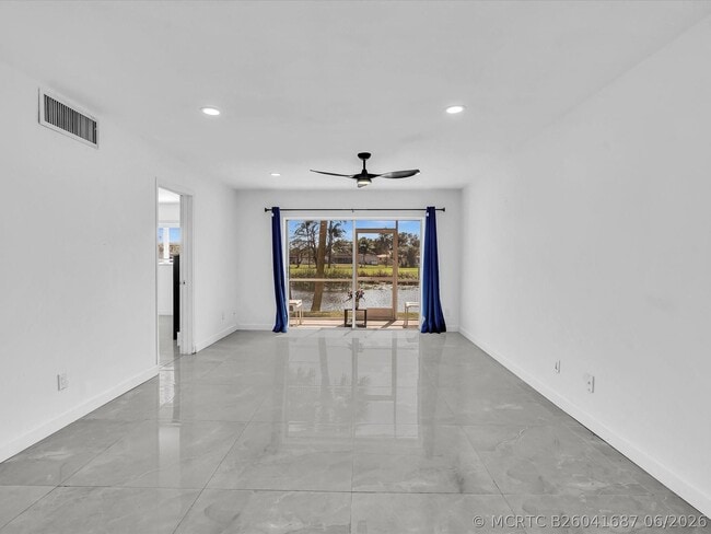 Photo - 2451 SW 82nd Ave Unit 108