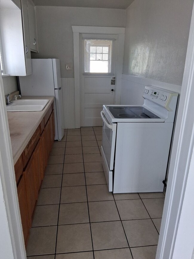 Photo - 618-624 W Wyeth Unidad 622 W Wyeth