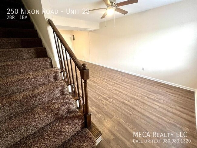 Photo - 250 Nixon Rd