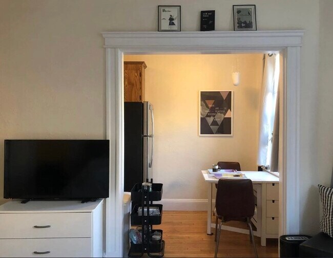 Photo - 122 Riverway Unit 12a