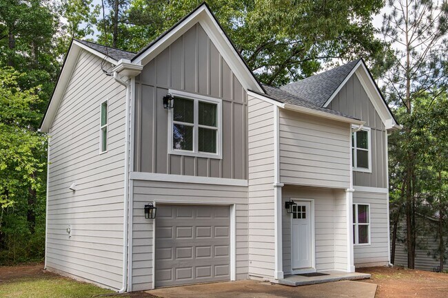 6898 Babbling Brook Dr