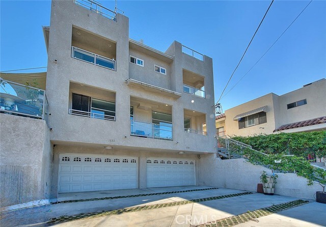 Photo - 1234 Lilac Terrace