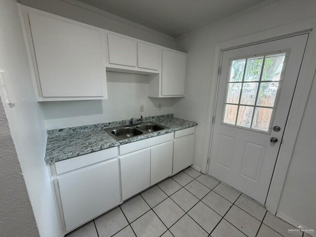 2612 W Mile 17 1/2 Rd Unit 11