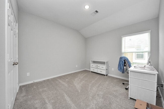 Photo - 195 S Colbert St