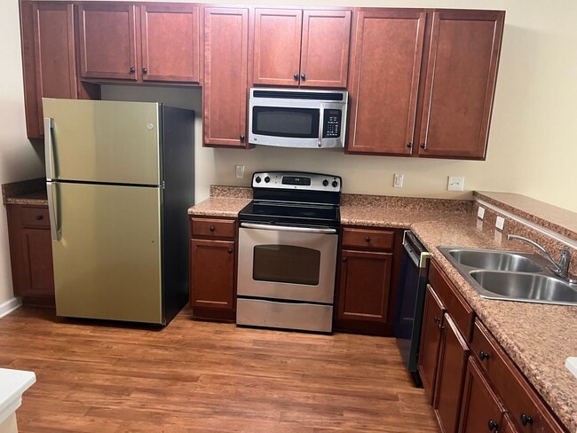 Photo - Lovely Townhouse