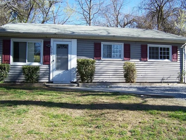 Building Photo - 1301 Furlough Ave