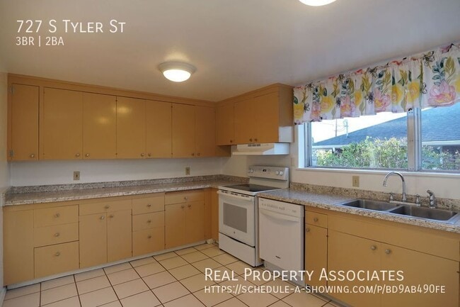 Photo - 727 S Tyler St