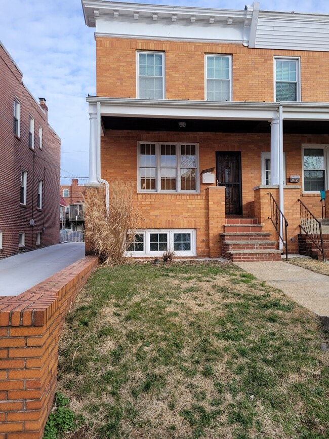 Photo - 333 Folcroft St