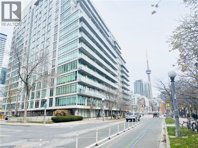 Photo - 650 Queens Quay W Unité 722