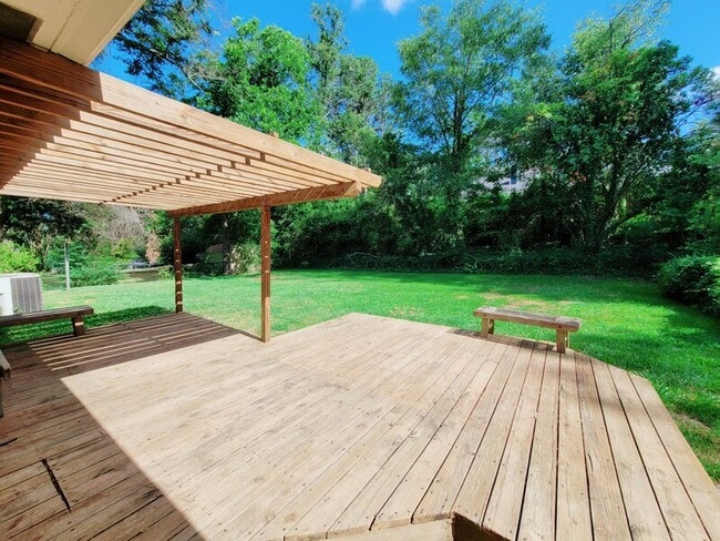 Photo - 1218 Graham Dr