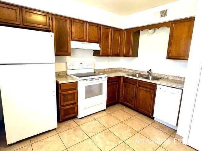 Photo - 111 N Phyllis-202 Unit 202
