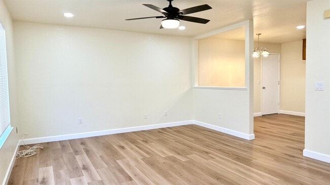 Photo - 2425 Knowlwood Dr