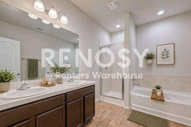 Photo - 14122 Silver Falls Ct