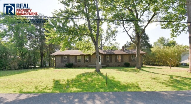 Photo - All brick 3BD home PLUS bonus room & back deck, half mile to MTSU!