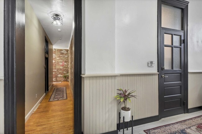 Building Photo - 15149 Lorain Ave Unit 106