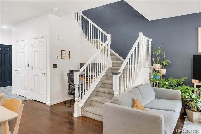 Photo - 571 S Mobile Pl