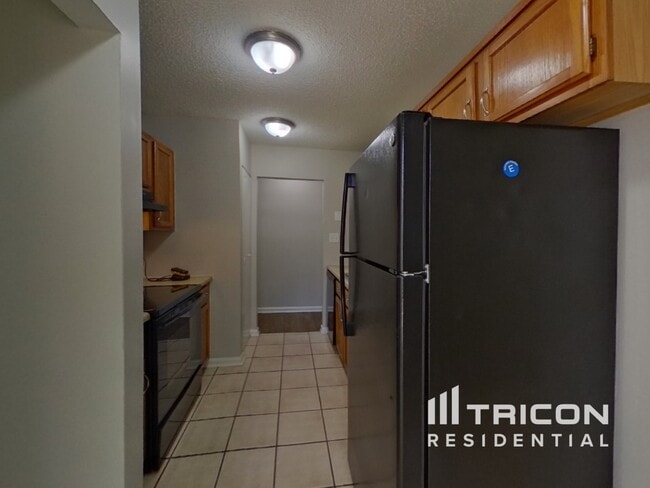 Photo - 2916 Vestal Pl