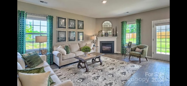 Photo - 36 Ashelyn Pk Dr