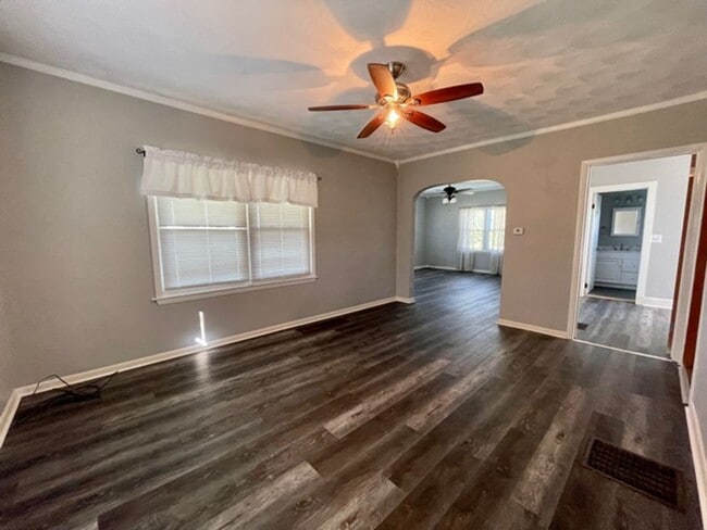 Photo - COUNTRY HOME For Rent!