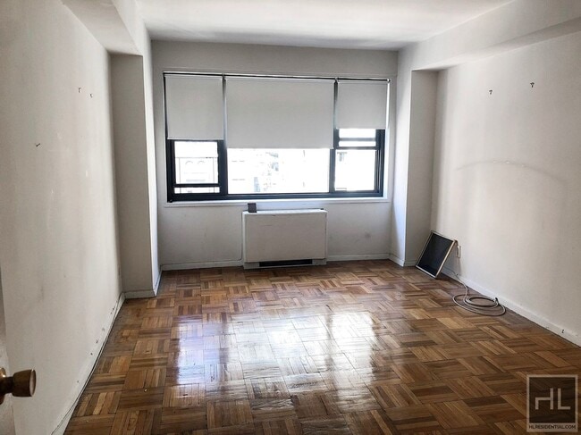 Photo - EAST 56 STREET Unidad 14N