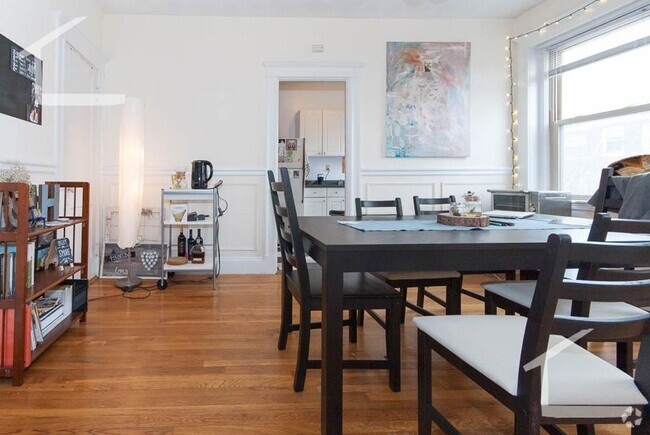 Building Photo - Available now - Half Broker Fee, Allston 1... Rental