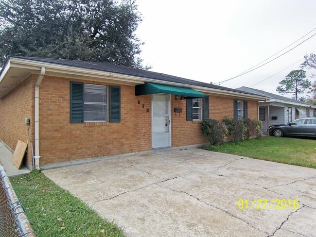 Building Photo - 612 Willow St Rental