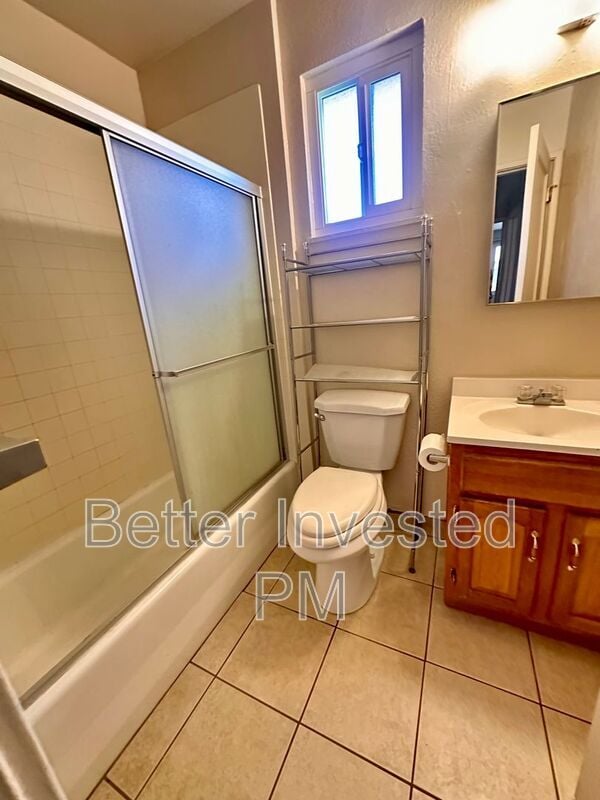 Photo - 216 Ford St Unit 10