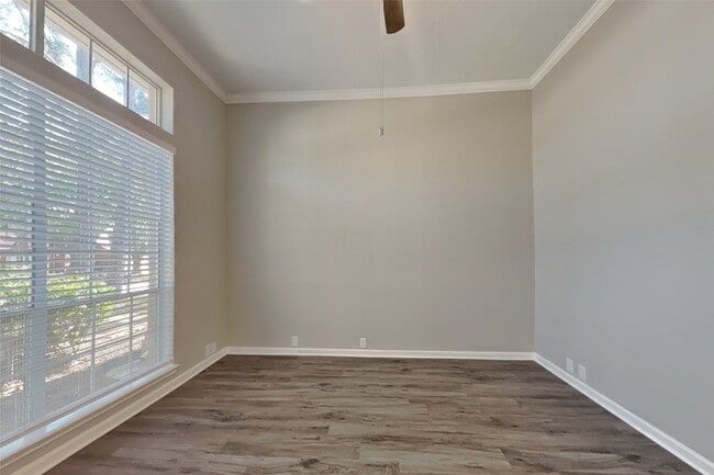 Photo - 18803 Racquet Sports Way