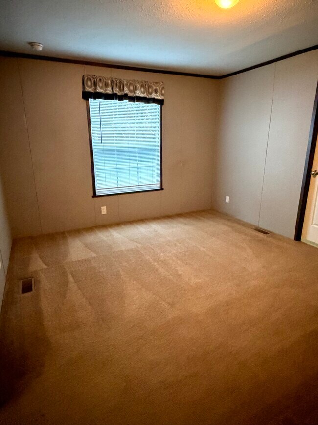 Photo - 21 Maynard Cir