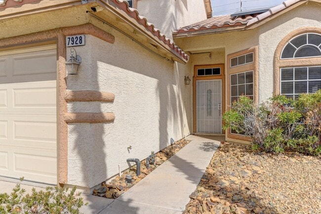 Photo - AMERICANA Property Mgmt - Great 2 story, 4 beds house with pool in Desert Shores