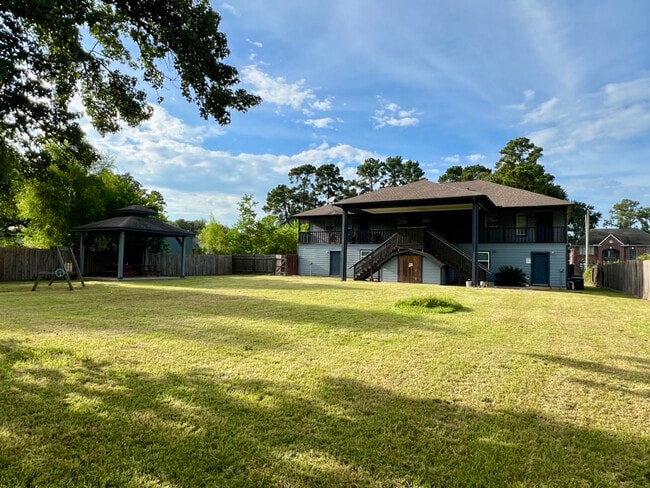 Photo - 19990 Ravenwood Dr Unit C