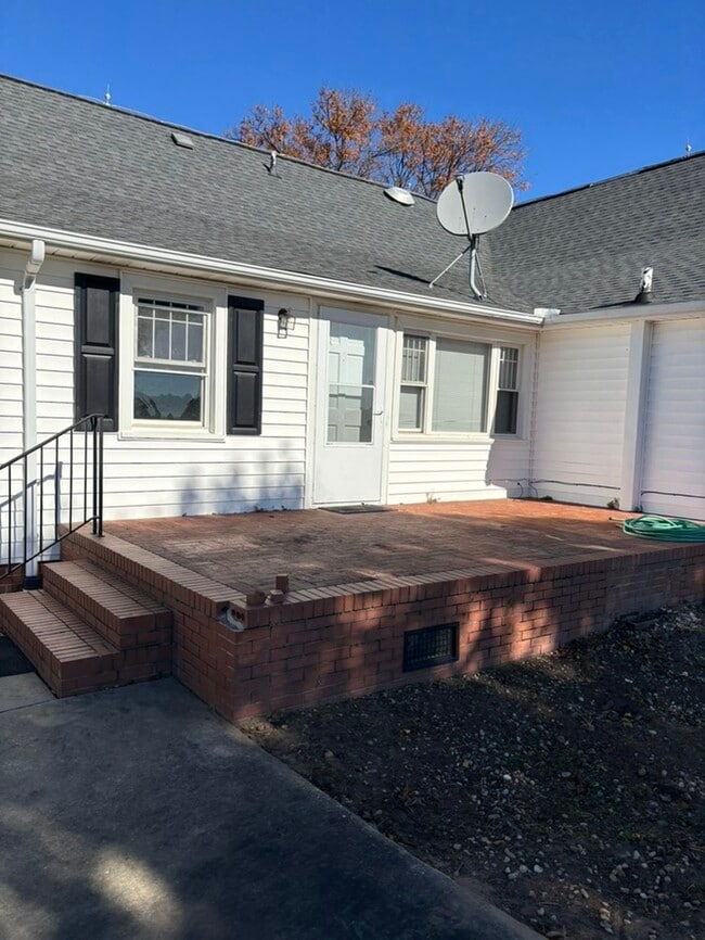 Photo - 2314 Hannah Creek Rd