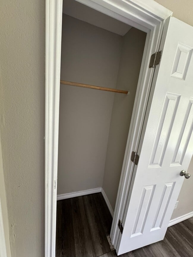 Photo - 721 E Emily Ave