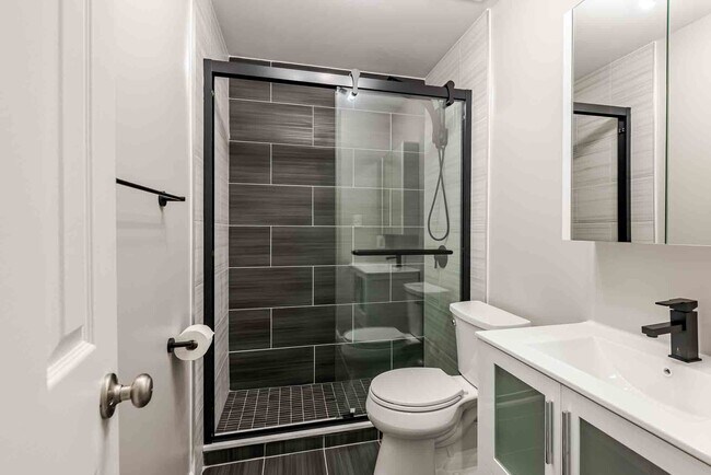 Bathroom - Seaview Apartments