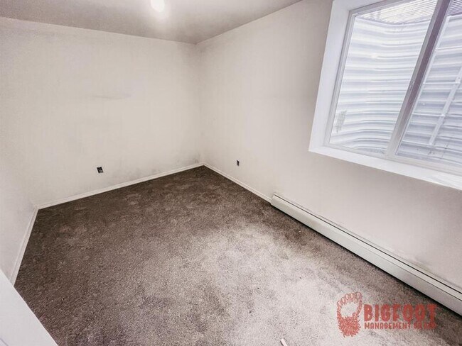 Photo - 665 Logan St Unit 663