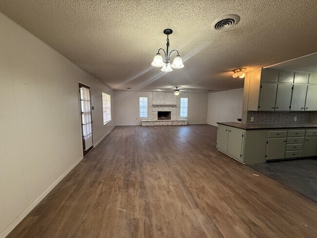 Photo - 4425 Conley Ave