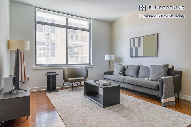 Building Photo - 4918 St Elmo Ave Rental