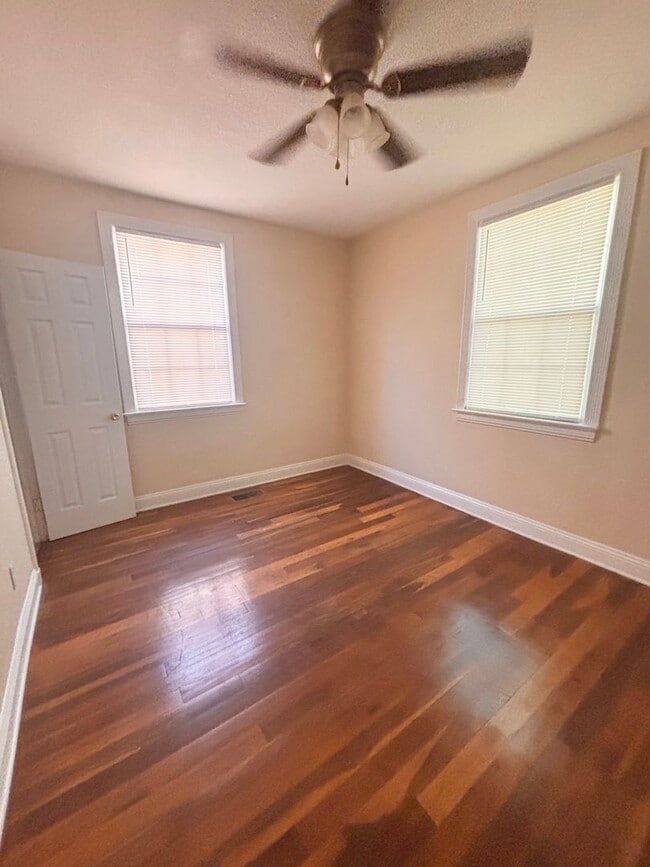 Photo - 3233-3235 Post St