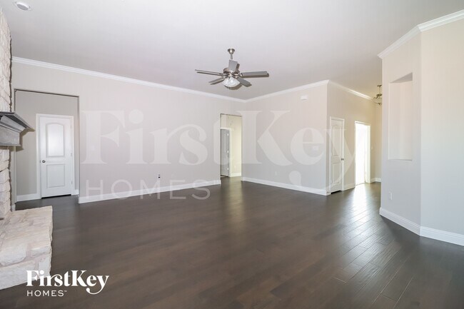 Photo - 109 Independence Dr