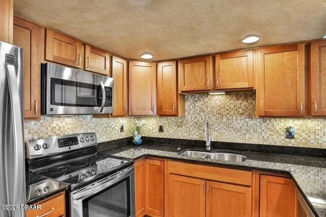 Photo - 2947 S Atlantic Ave Unidad 606