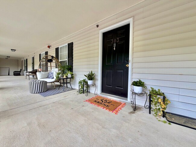 Photo - 3BR / 2BA Condo in Southwest Raleigh Unit 303,