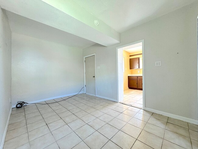 Photo - Central El Paso 1 bed/1 bath with ALL UTILTIES INCLUDED!